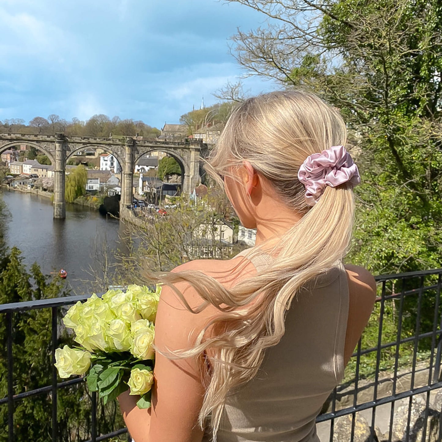 Mulberry Silk Deluxe Scrunchie - Lavender